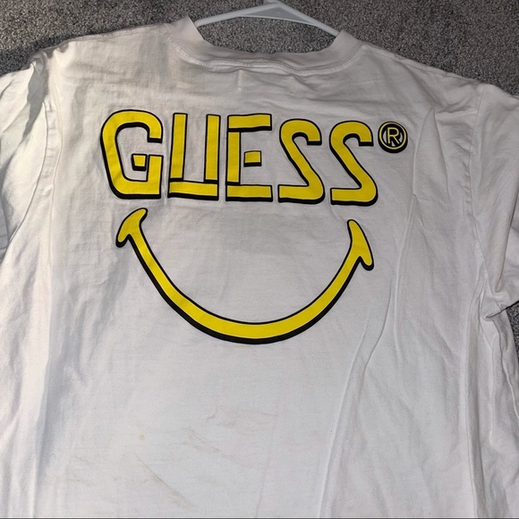 Chinatown Market X Guess Smiley Tee Small - Picture 3 of 6